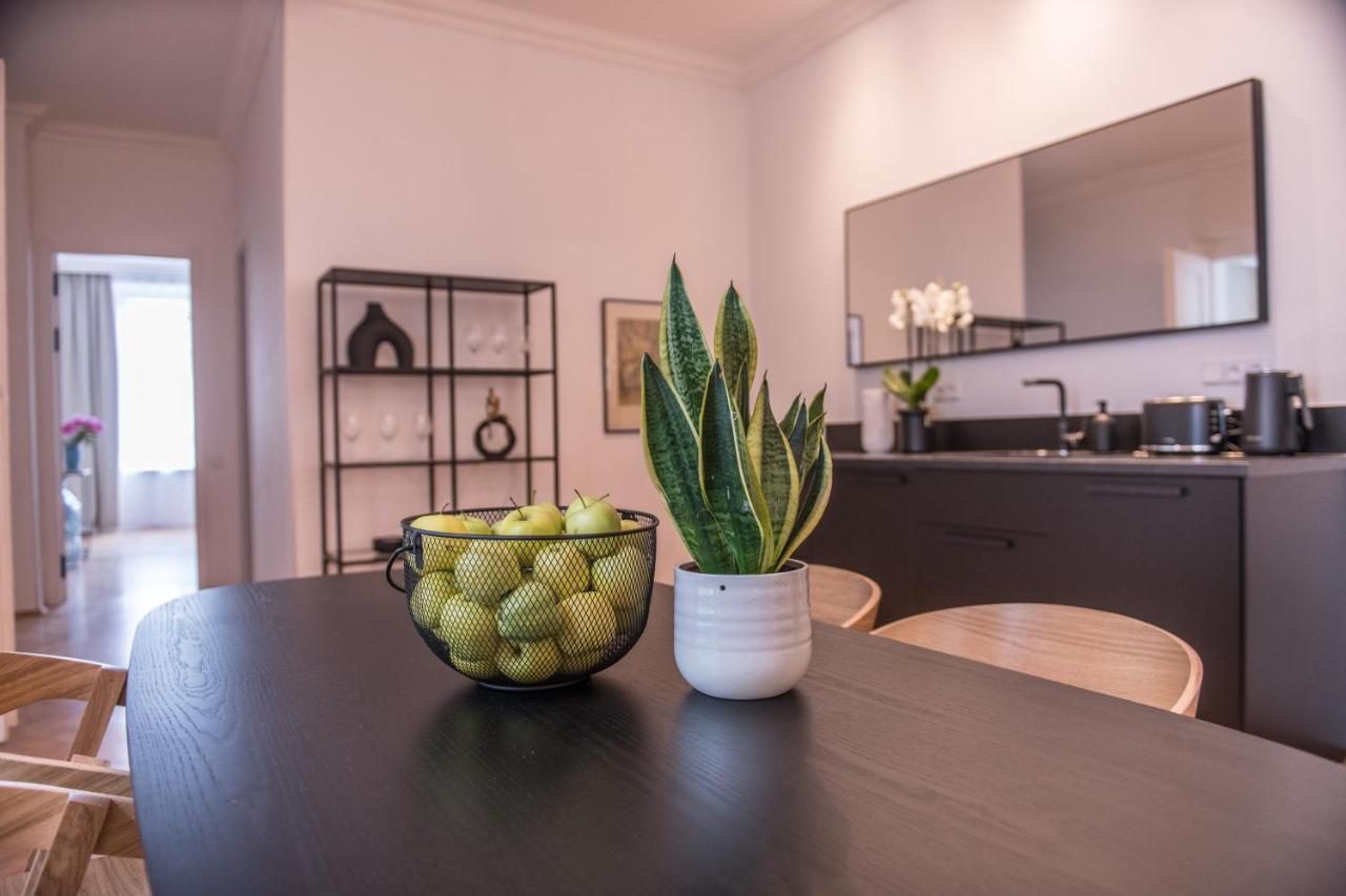 New Design Apt - Central Location Wenceslas Square Prag Exteriör bild